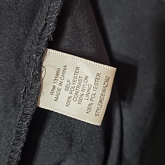 2/$20 Thirty Thirty LA L Puff Sleeve Floral Dress - Picture 11 of 11